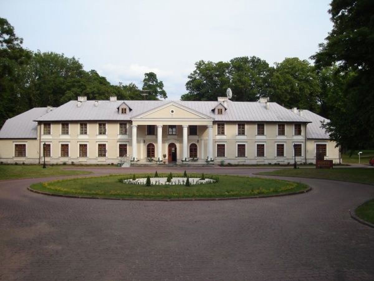 Świętokrzyskie, Hotel Rytwiany 